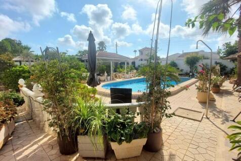 Property Image 33