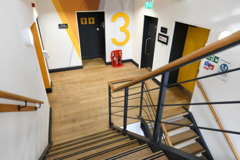 3rd Floor - Lobby