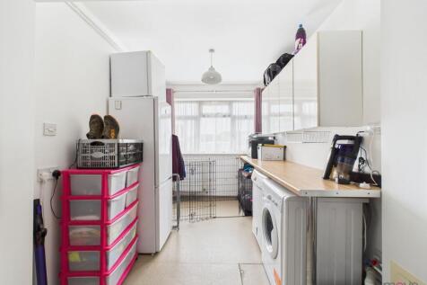Utility/Shower Room