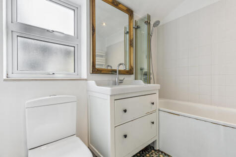 First Floor - Family bathroom
