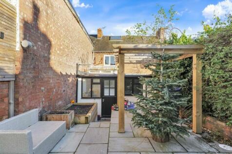 King Homes-105.jpg