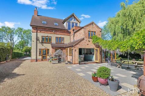 King Homes-14.jpg