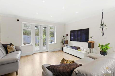 King Homes-239.jpg