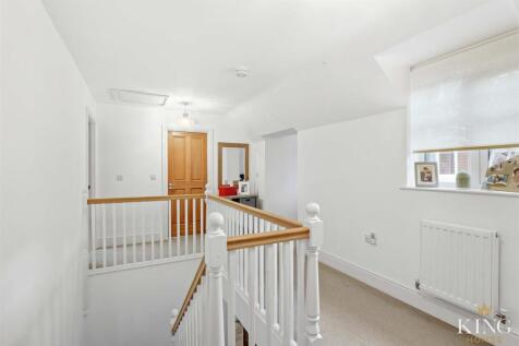 King Homes-227.jpg