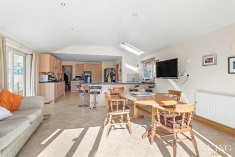 King Homes-31.jpg