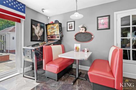 King Homes-17.jpg