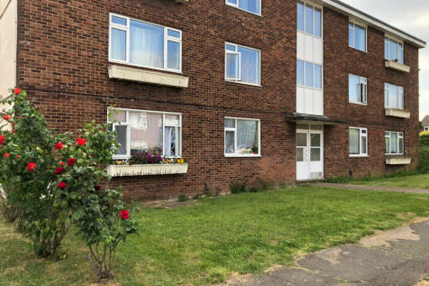 Intalbury Avenue, Aylesbury, HP19