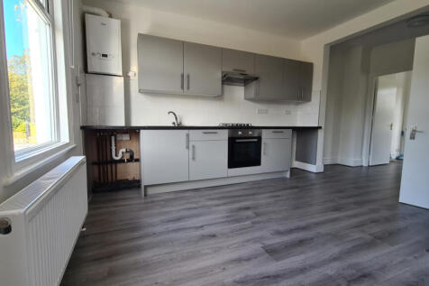 Lounge Kitchen