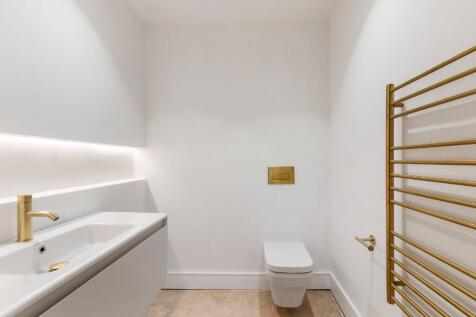 Guest Toilet