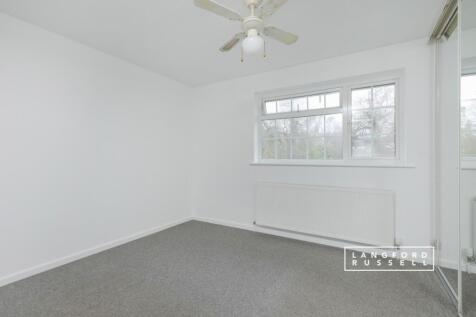 097bad3d-fed5-f01...