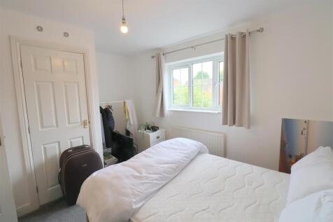 BEDROOM2.JPG
