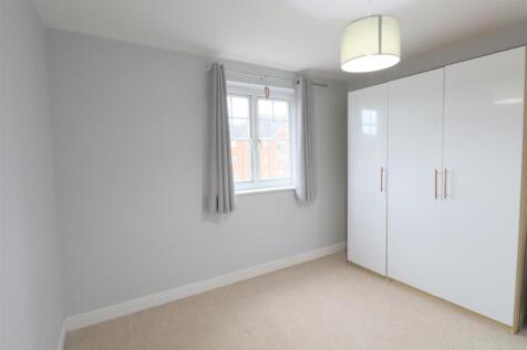 Bedroom.JPG