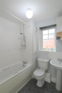 Bathroom.JPG