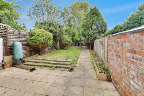 3ae1c763-new 20garden 20pic.jpg
