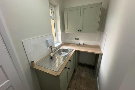 communal kitchen