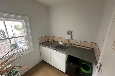 Communal Kitchen