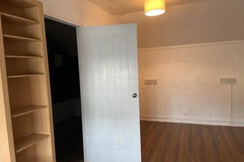 50 miLTON INTERNA...