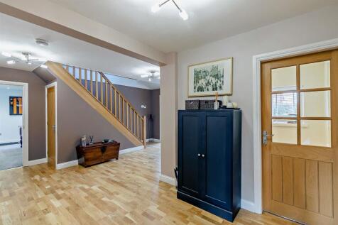 8634858-interior41-800.jpg