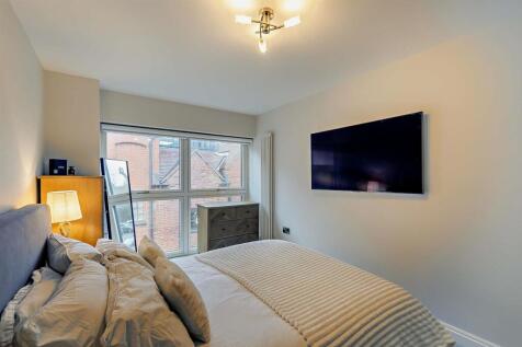 8635539-interior04-800.jpg