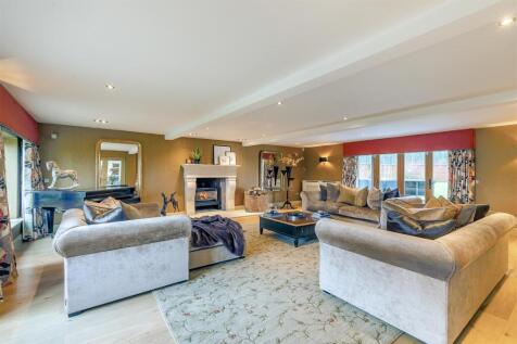 8629714-interior02.jpg