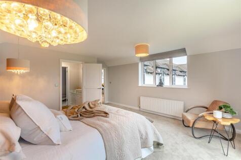 8629714-interior40.jpg