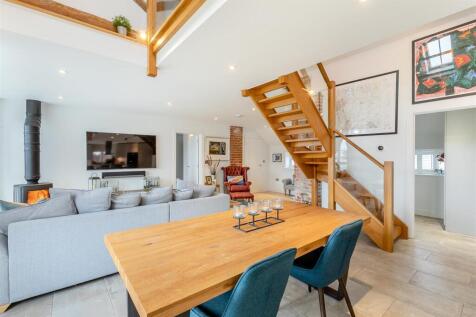 8639408-interior07.jpg