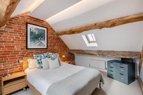 8639408-interior28.jpg