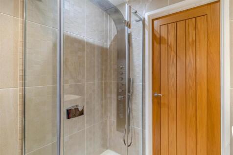 8635616-interior49.jpg