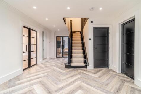 8628166-interior09.jpg