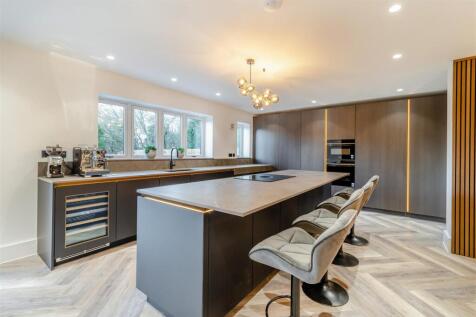 8628166-interior15.jpg