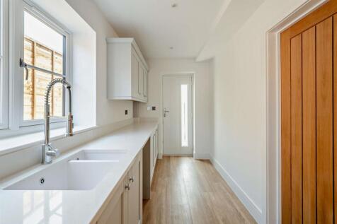 8651678-interior63-800.jpg