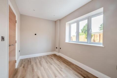 8652668-interior41.jpg