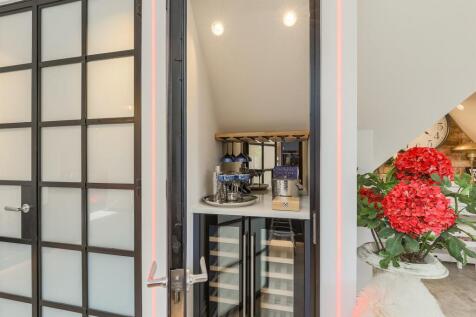 5 Forge Place-53.jpg