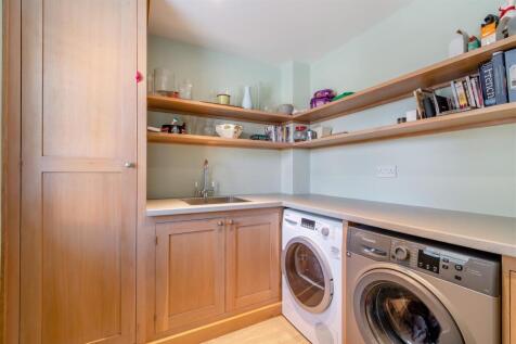 8655519-interior09.jpg
