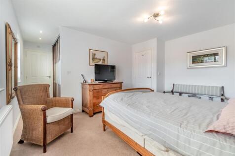 8655519-interior12.jpg