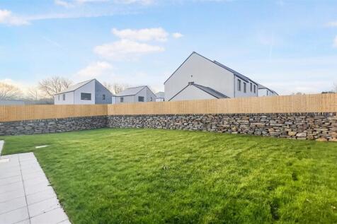 Enclosed Rear Garden