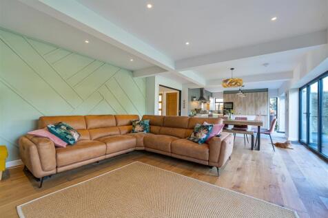 Open Plan - Living Area