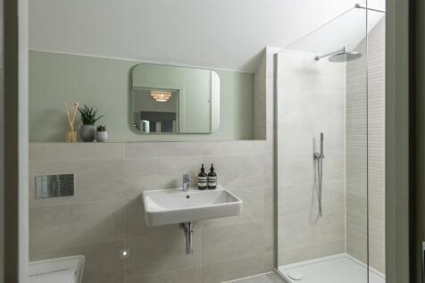 Master Ensuite with bath and shower