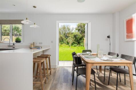 Kitchen/Diner leading out to the garden
