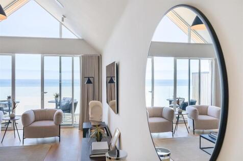 Stunning Sea Views