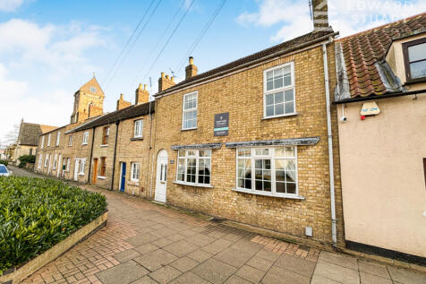 4 Bedroom Cottage For Sale