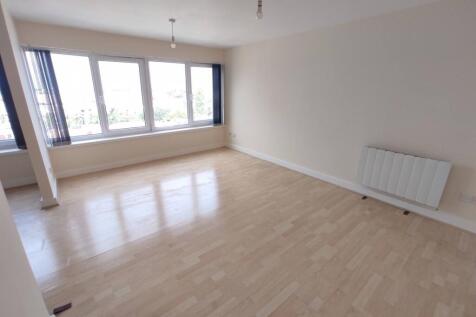 2 bed Penthouse Apartment