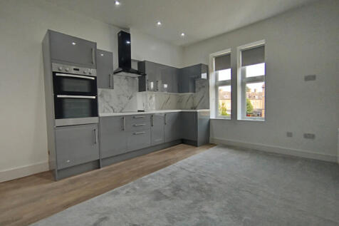 Flat 3 to let