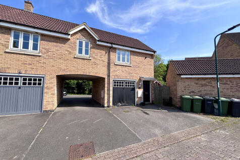 2 Bedroom Coach House for Rent
