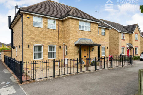 5 Bedroom Detached for Sale