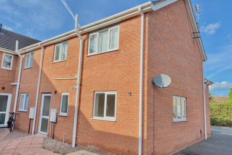 2 Bedroom Ground Floor Apartment to rent