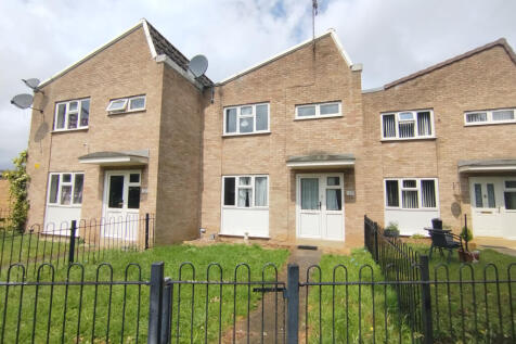 Terrace house to rent