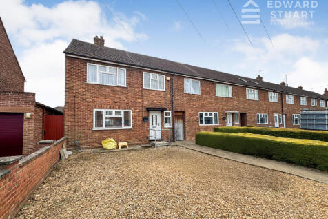 3 Bedroom End Terrace For Sale
