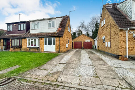 3 Bedroom Semi Detached to rent