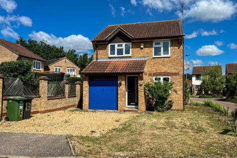 3 Bedroom Detached for Rent